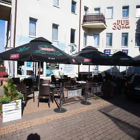 Pokoje Goscinne 30Stka Leczna Buitenkant foto